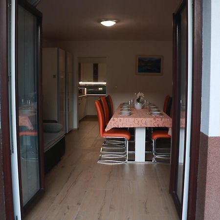 House Utrinek With Free Play Room, Jacuzzy And Garage Podbrdo Εξωτερικό φωτογραφία