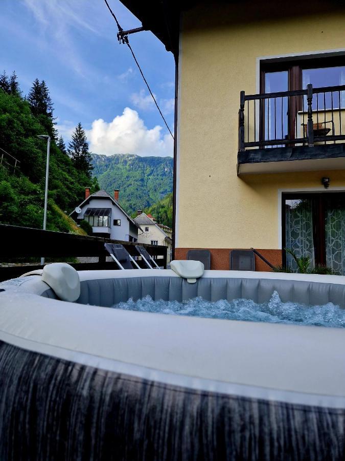 House Utrinek With Free Play Room, Jacuzzy And Garage Podbrdo Εξωτερικό φωτογραφία