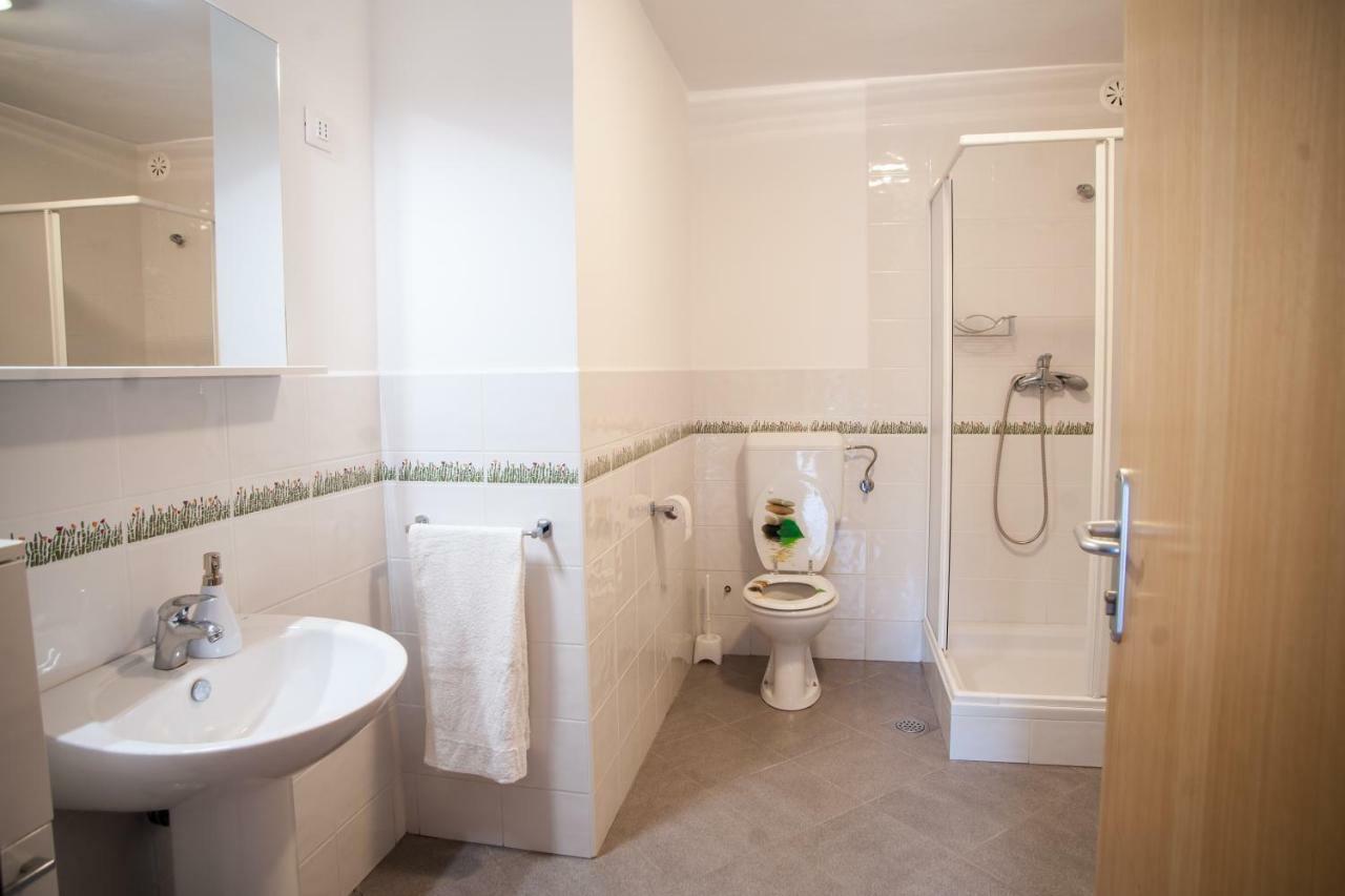 House Utrinek With Free Play Room, Jacuzzy And Garage Podbrdo Εξωτερικό φωτογραφία